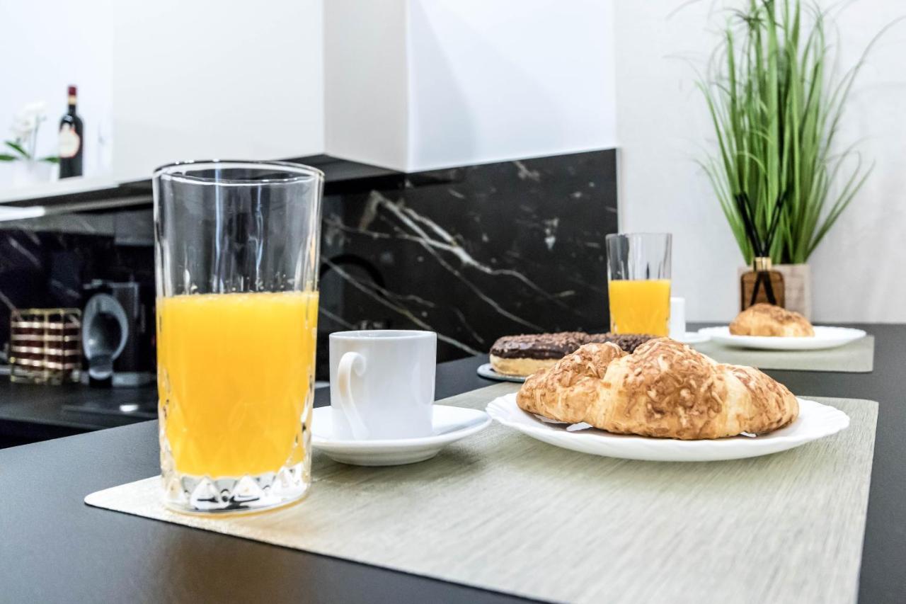 George'S Luxury Apartment At Danube Budapeste Exterior foto